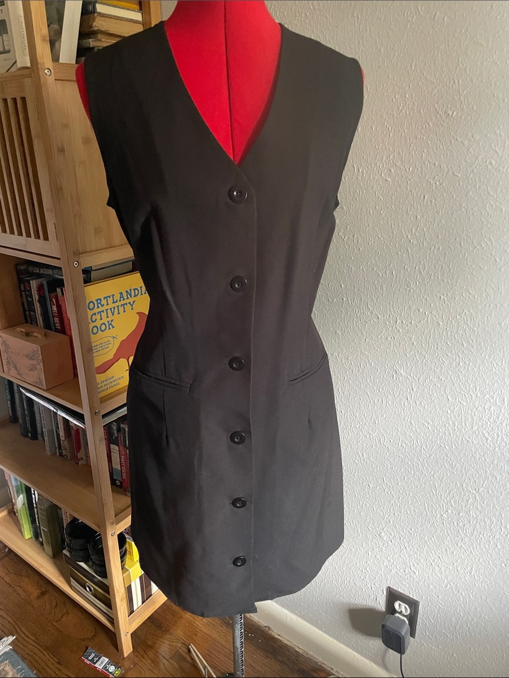 Sharagano Black Sleeveless Button-Front Vest Dress